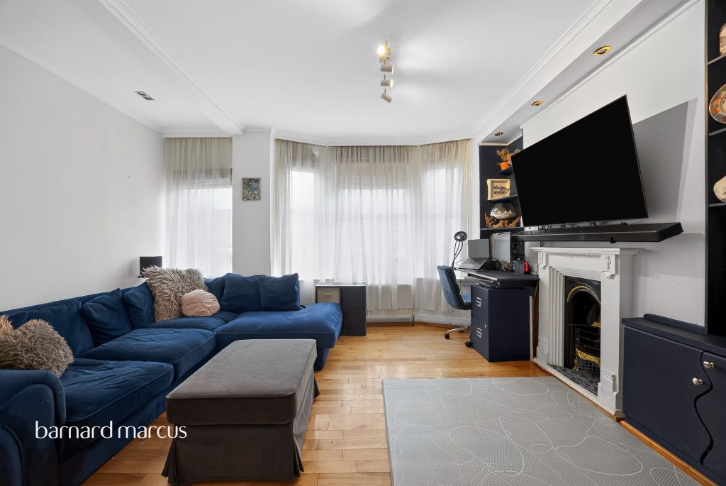 Property photo 2 of 22