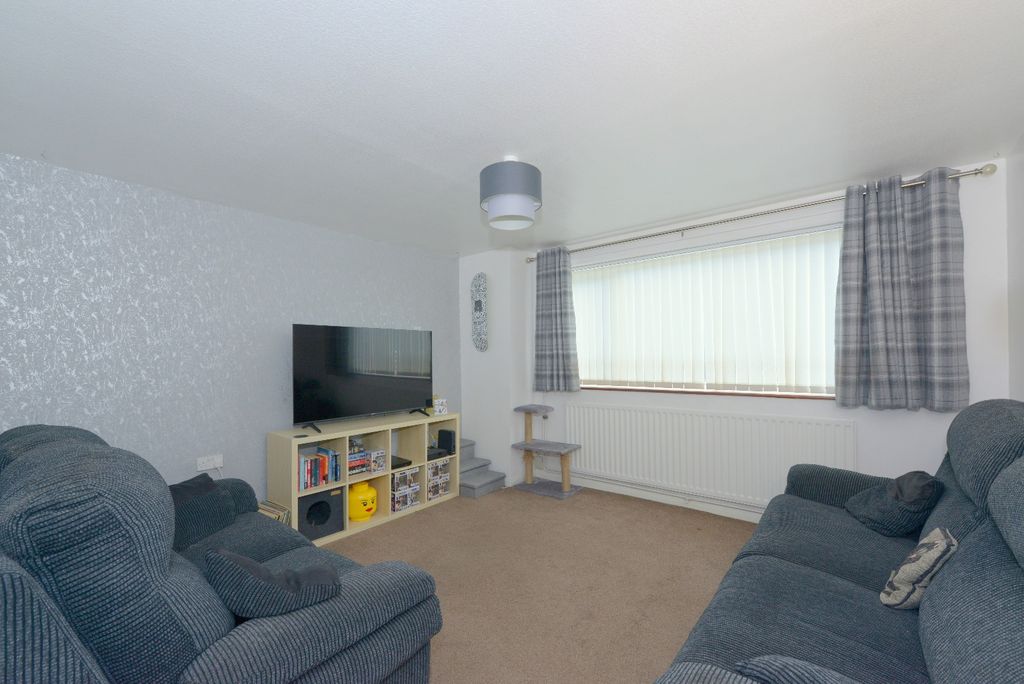 Property photo 2 of 19 3780265