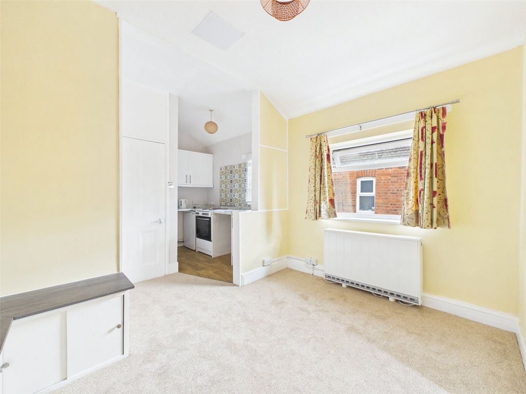 Property photo 3 of 11 Picture No. 07