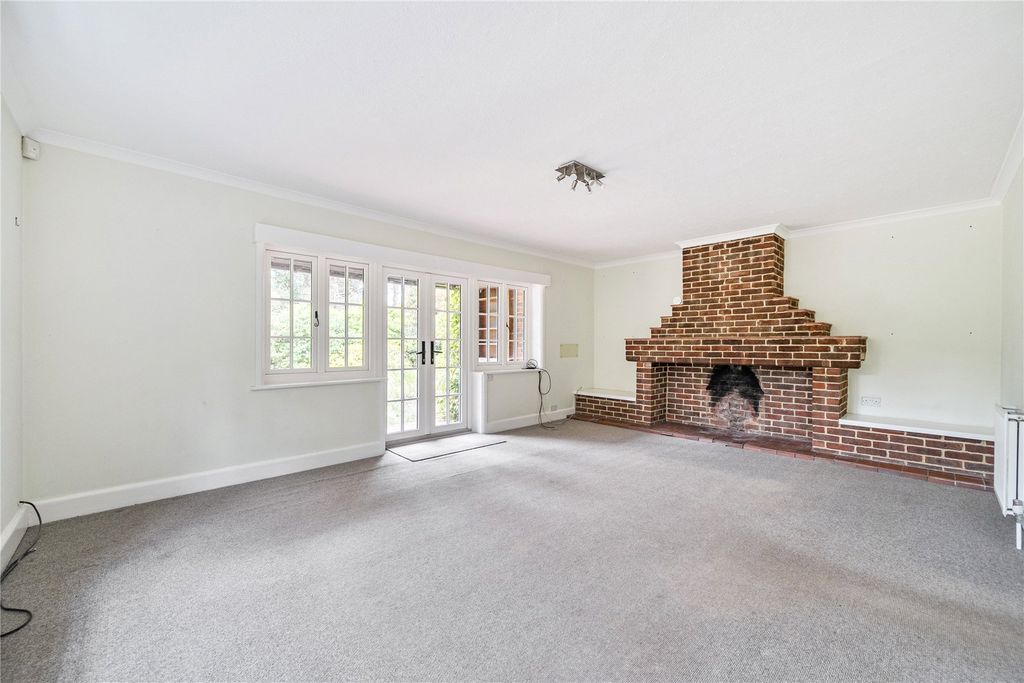 Property photo 2 of 16 Picture No. 08
