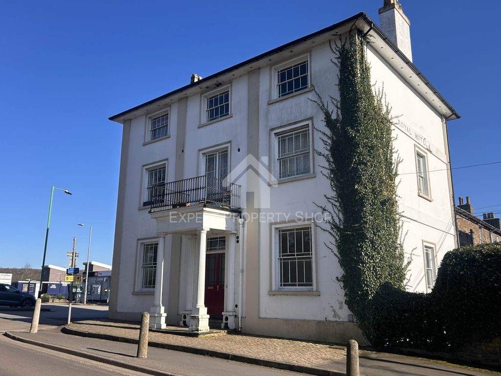 Property photo 1 of 19