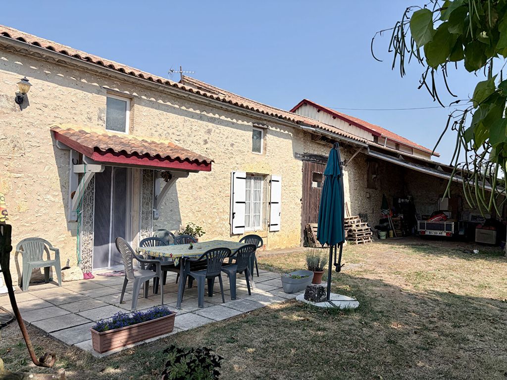 Property photo 1 of 17 Main Exterior View