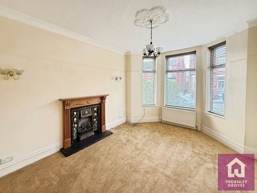 Property photo 2 of 18 Picture No. 38