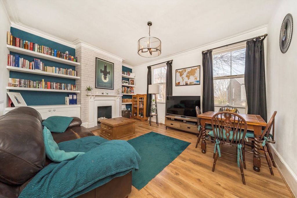 Property photo 2 of 5