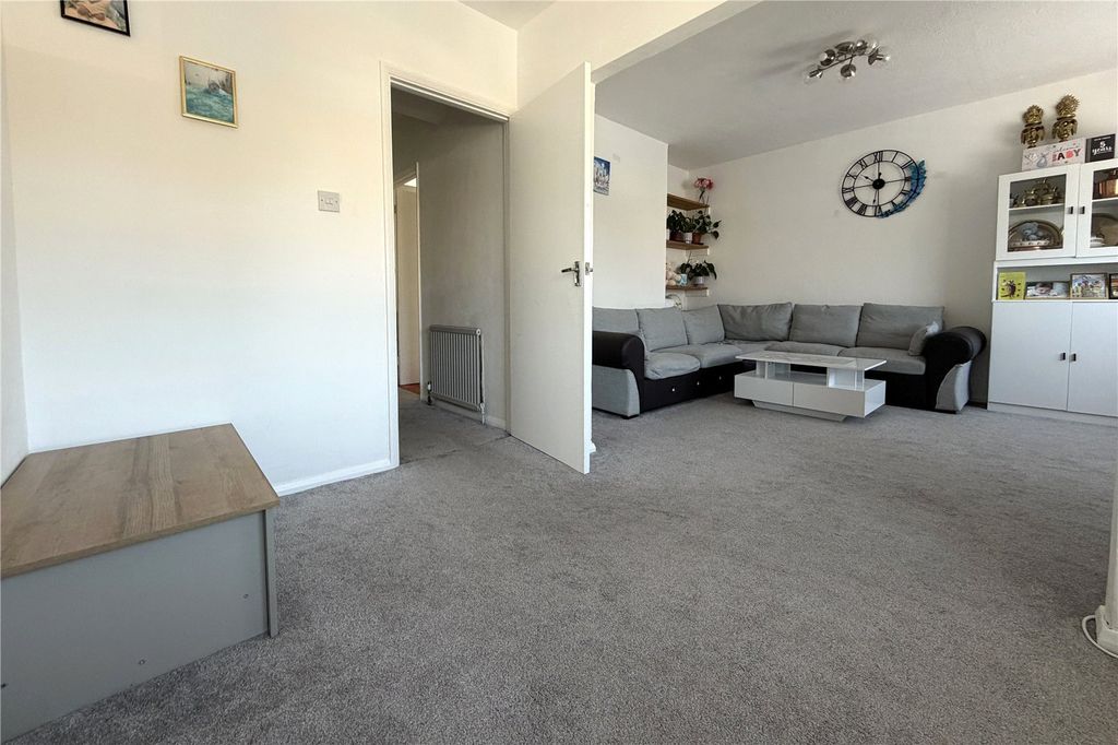Property photo 2 of 8 Picture No. 07
