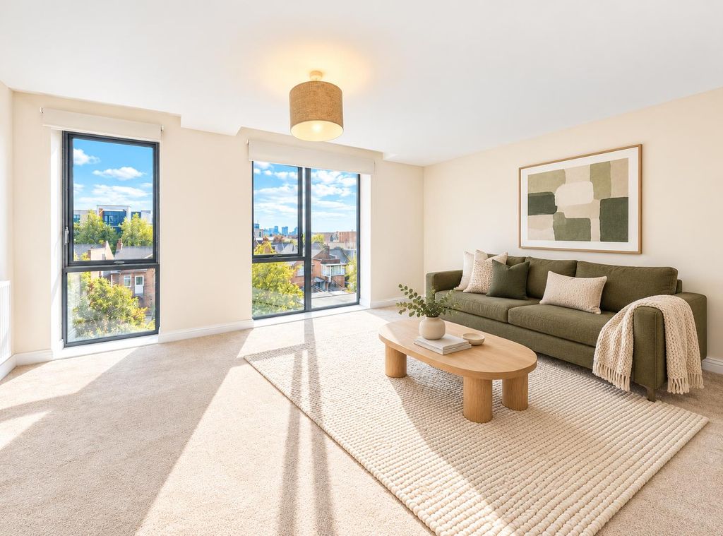 Property photo 1 of 6 3