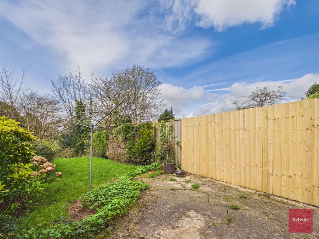 Property photo 2 of 26