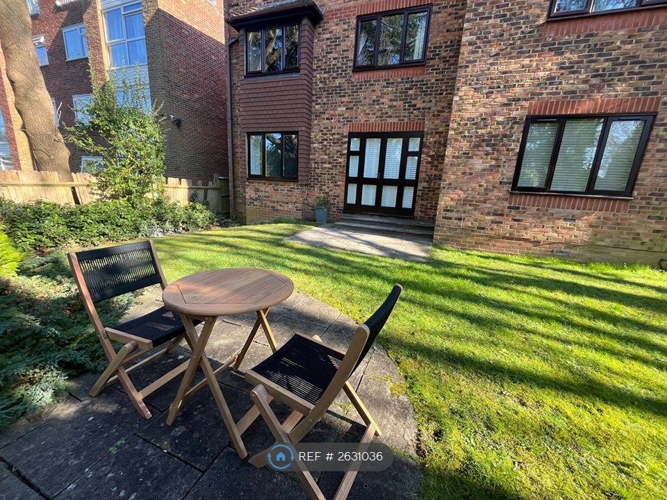 Property photo 2 of 8