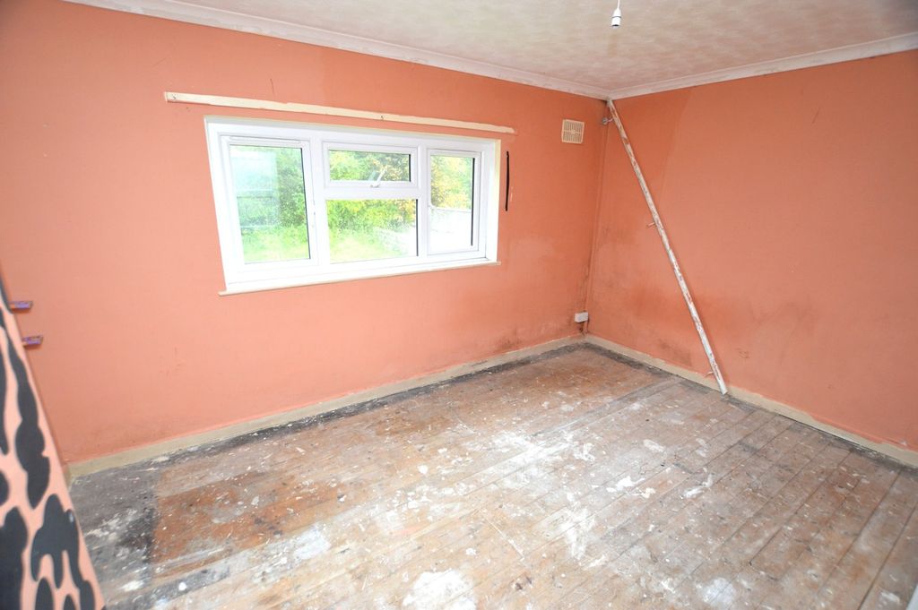Property photo 2 of 11 Tff Bedroom