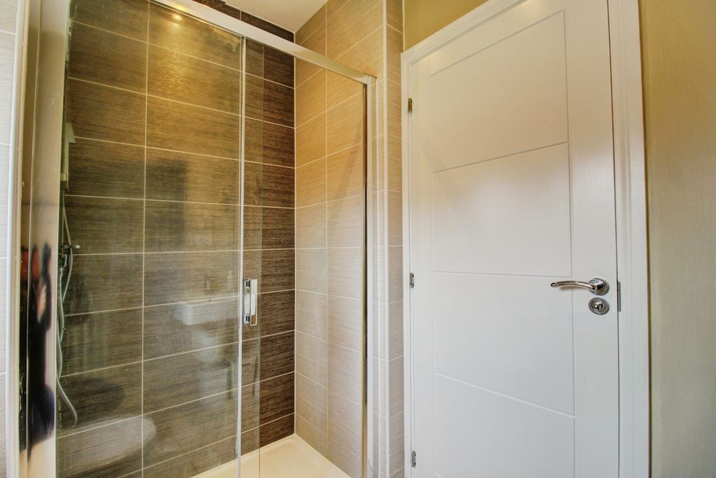 Additional image 21 of 5 bed detached house for saleFleming Drive, Lichfield WS13