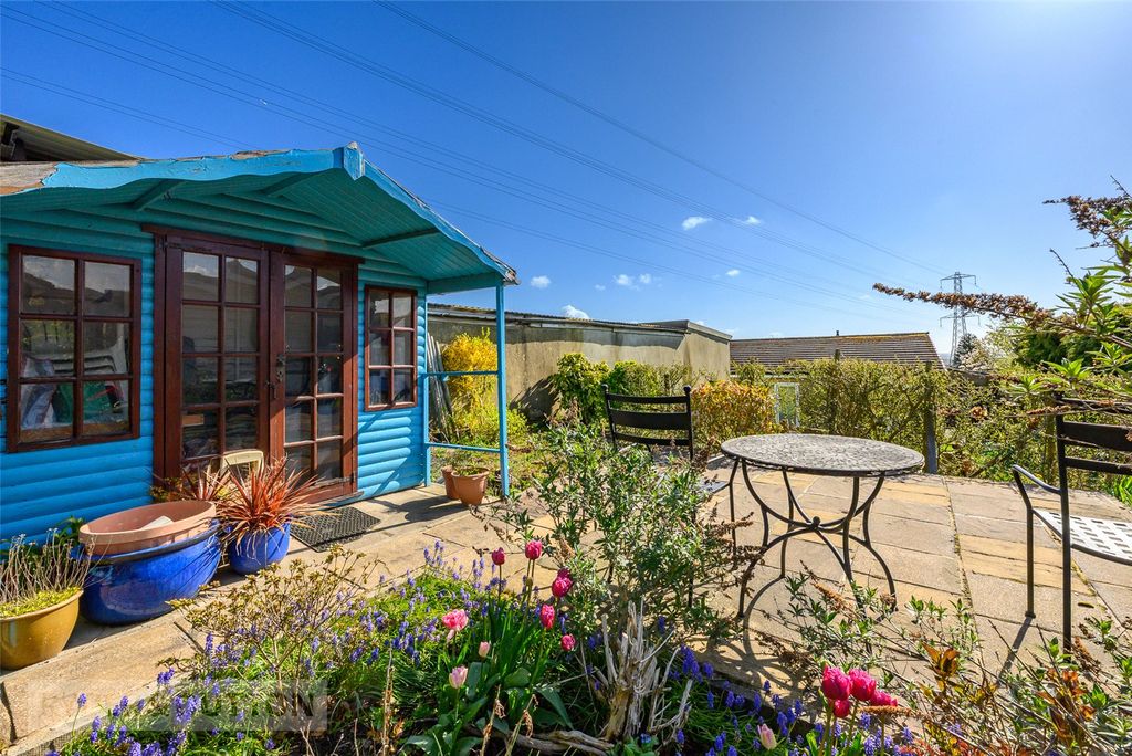 Property photo 3 of 25 Picture No. 84