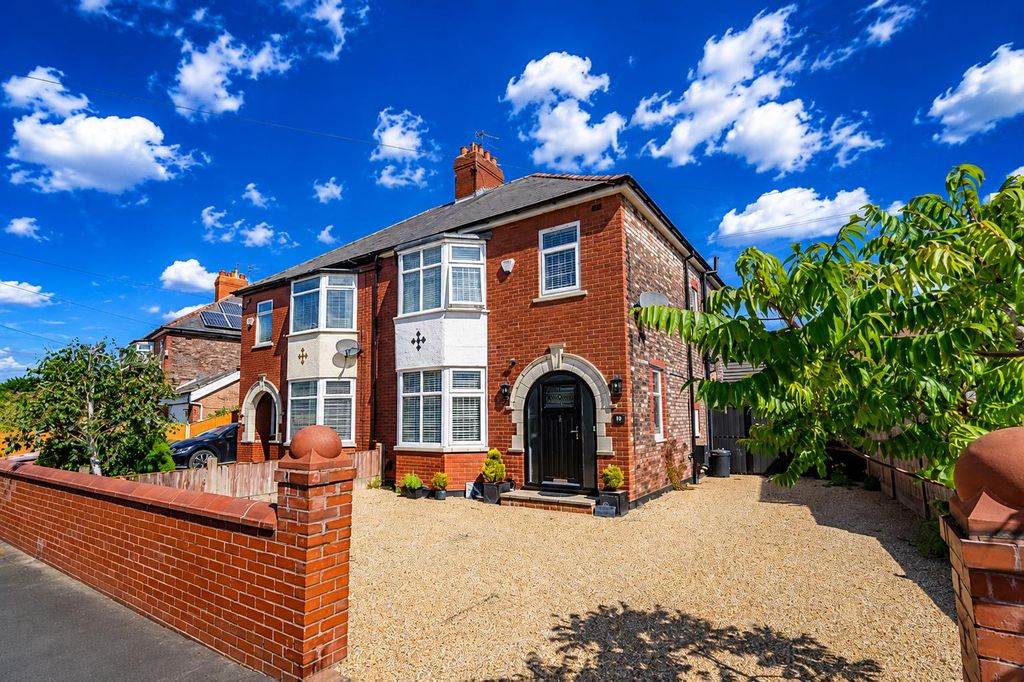 Property photo 1 of 16 2F99cc00-De04-4cd7-8579-Ae2491c11527.Png