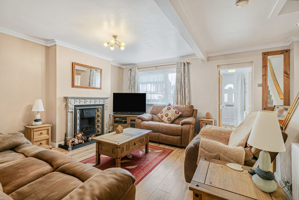 Property photo 2 of 13 Reception Room