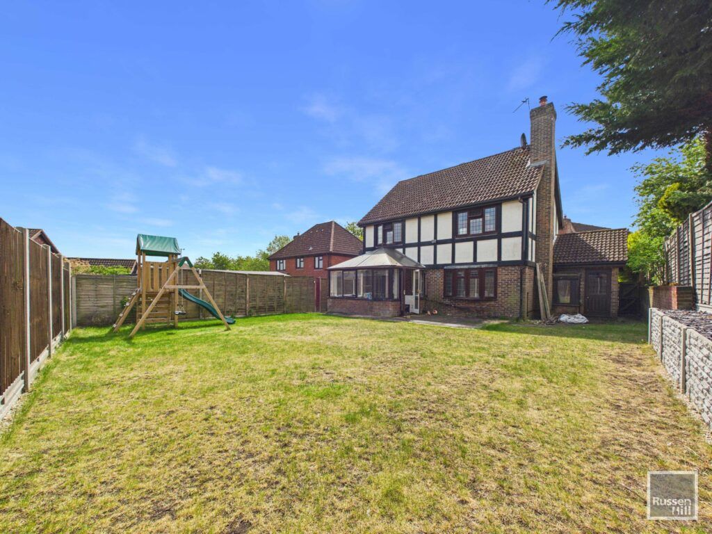 Property photo 2 of 18