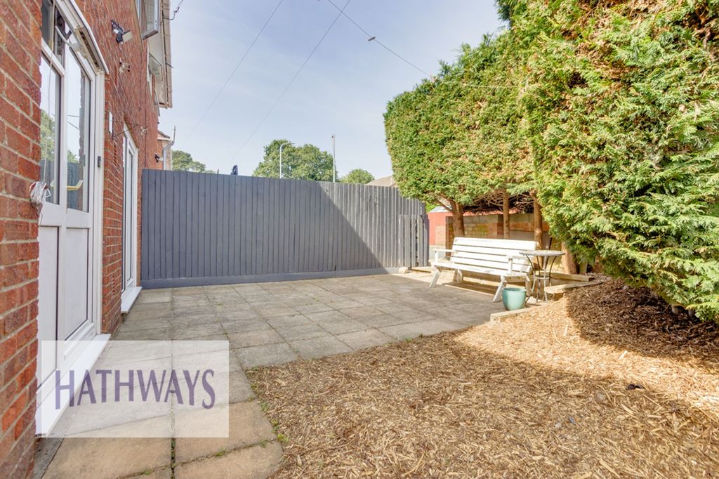 Property photo 3 of 52