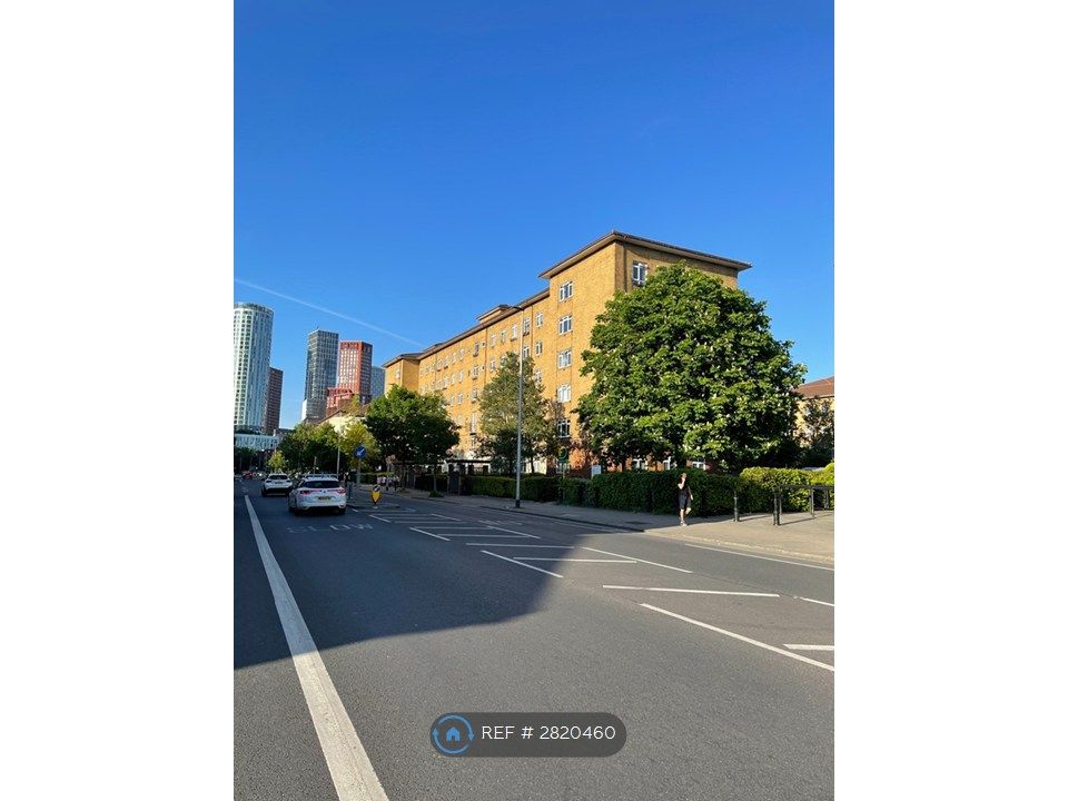 Property photo 1 of 13 Building