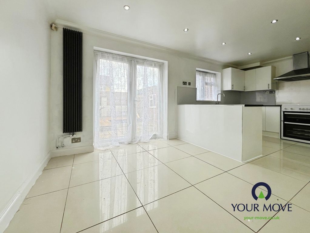 Property photo 1 of 15 Pbox-Img.Jpg