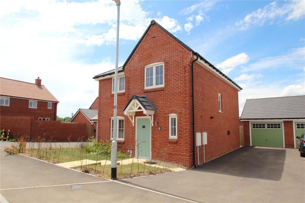 Property photo 1 of 21