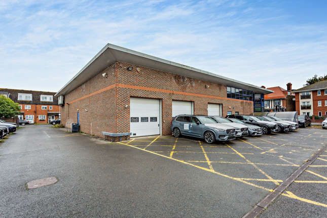 Property photo 2 of 9 Photo 1