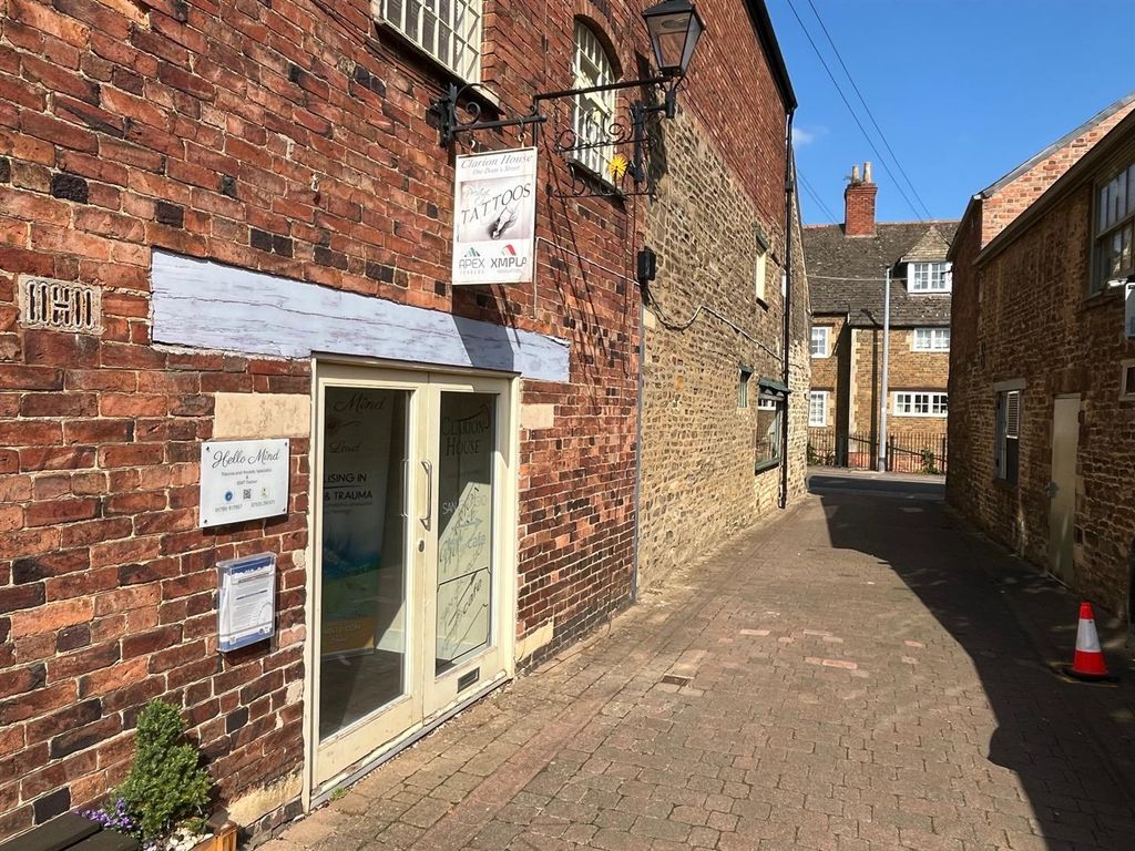 Property photo 2 of 8 Img_0210.Jpg