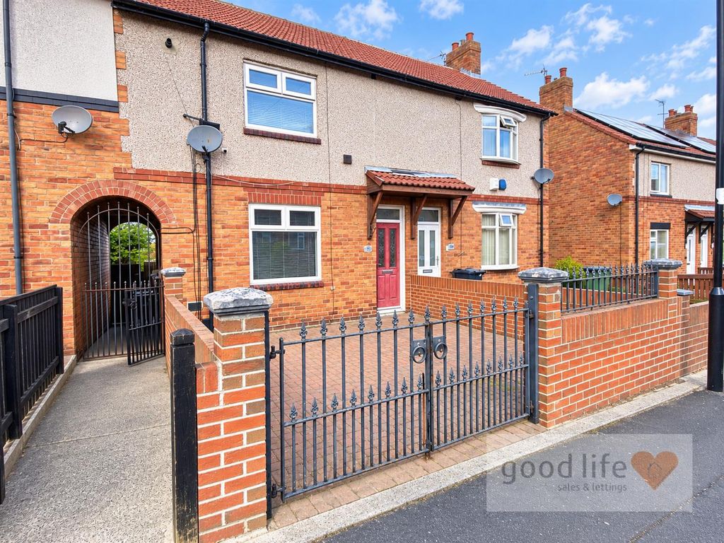 Property photo 1 of 16 20260926_213211914_Ios48 Shrewsbury.Jpg