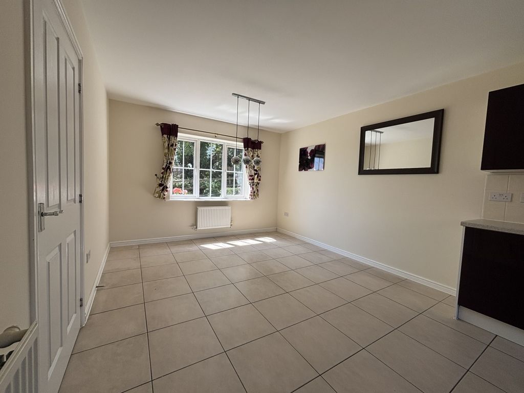 Property photo 3 of 14 Img_6783