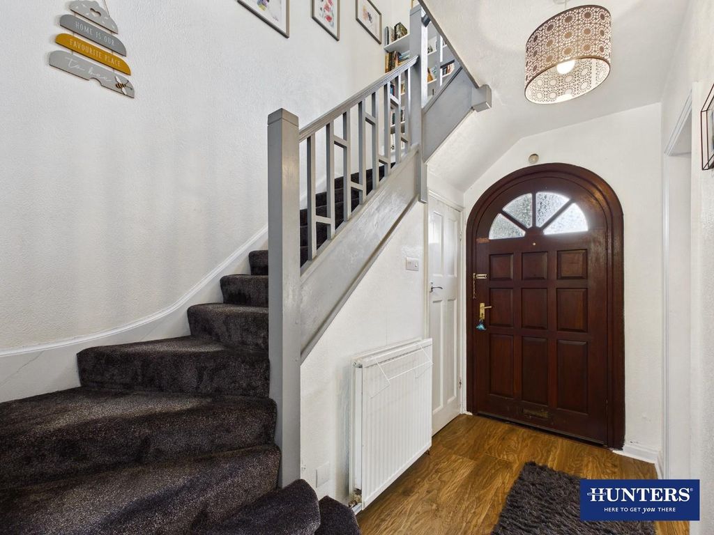Property photo 3 of 26 Hallway