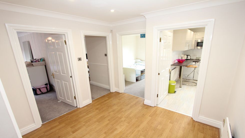 Property photo 2 of 6 Entrance Hall