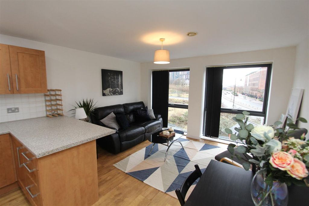 Property photo 1 of 8 Img_8162.Jpg