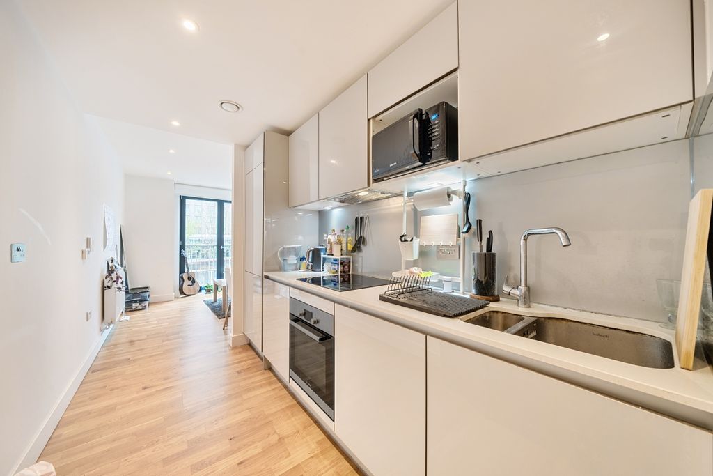 Property photo 1 of 8 1278817 (5)