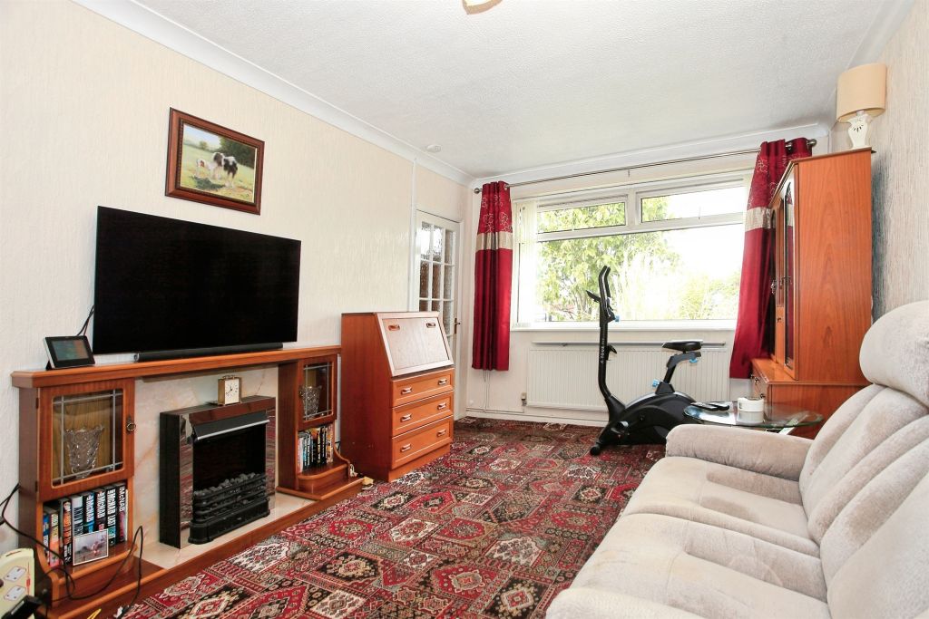Property photo 3 of 40