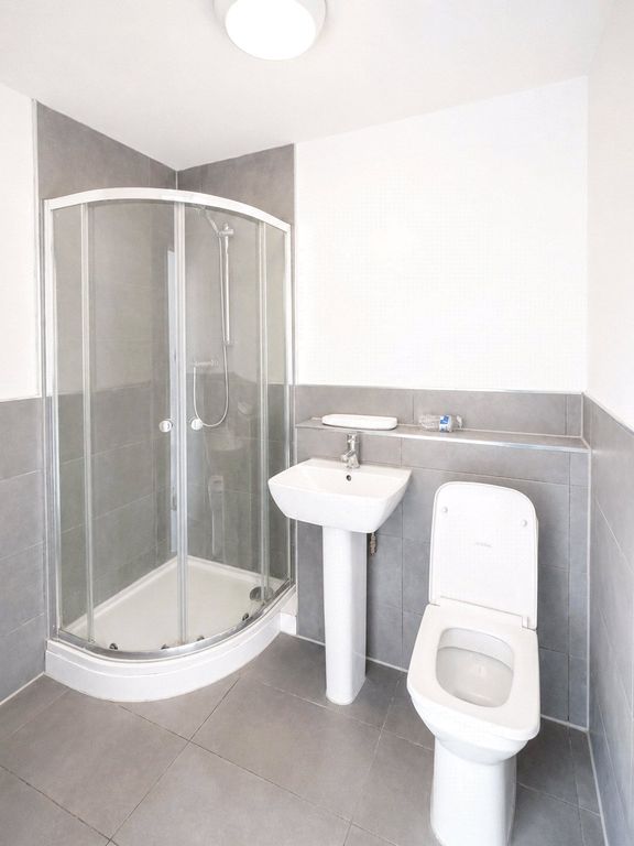 Property photo 3 of 3 Picture No. 01