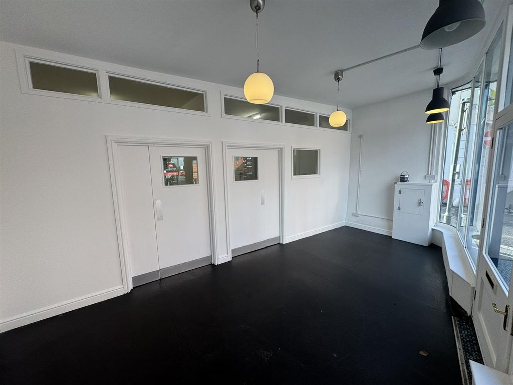 Property photo 3 of 11 Img_8528.Jpeg