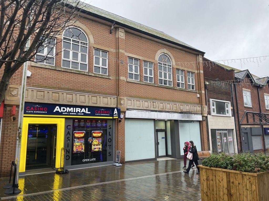 Property photo 1 of 6 Photo 4