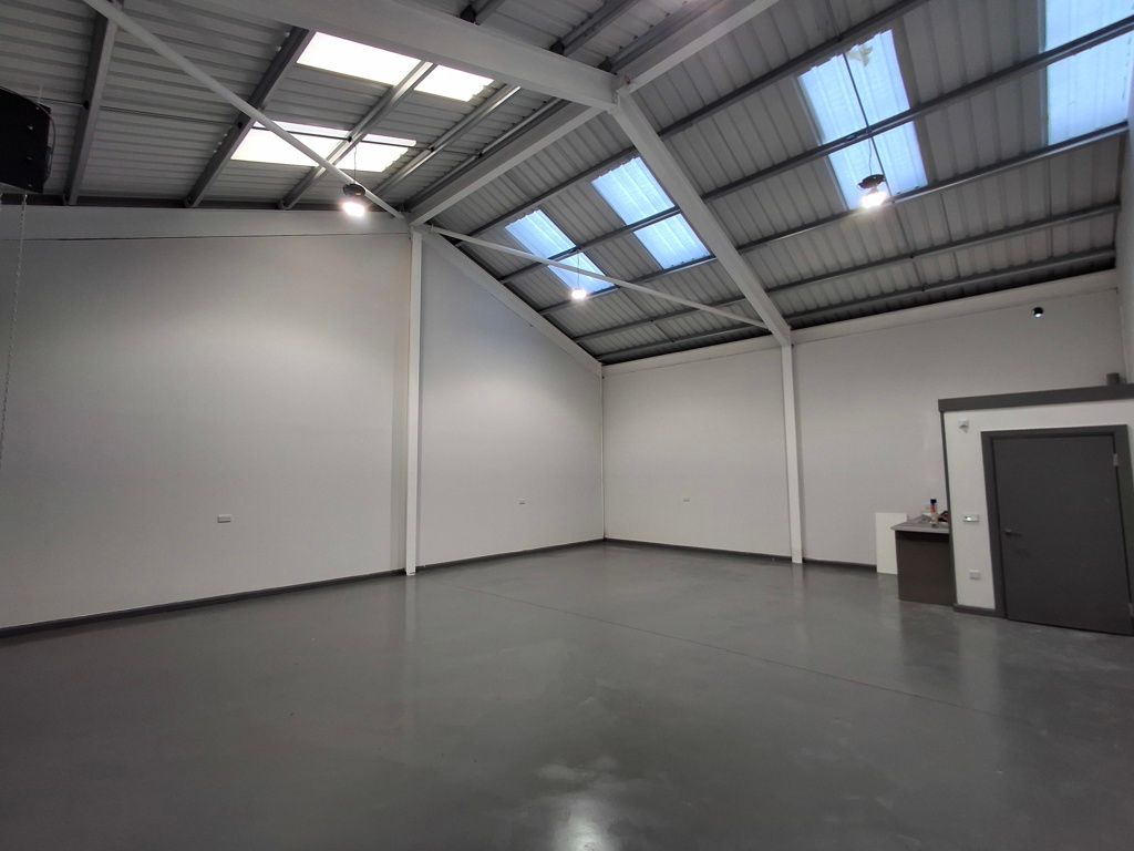 Property photo 3 of 4 Photo 10