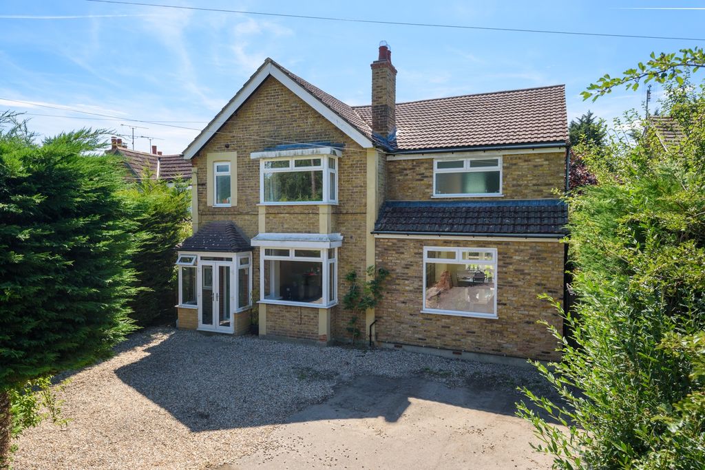 Property photo 1 of 26 5228603