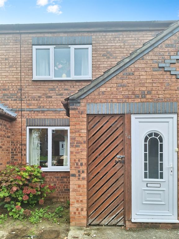 Property photo 1 of 12