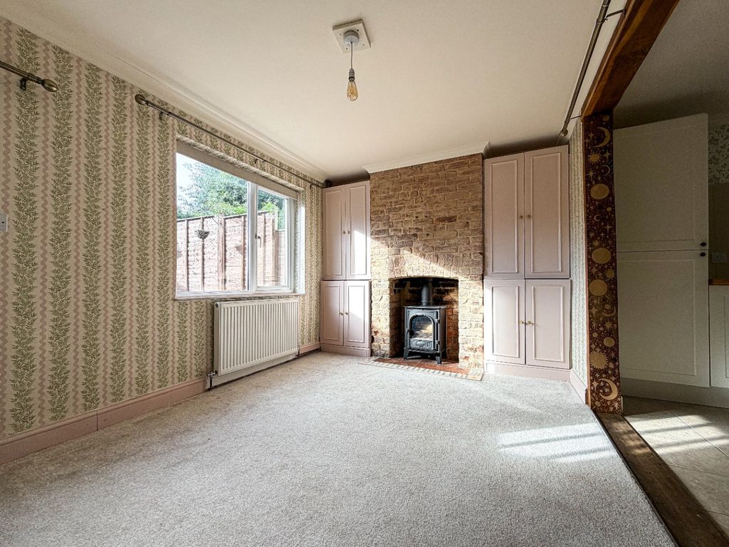 Property photo 3 of 15 5533363