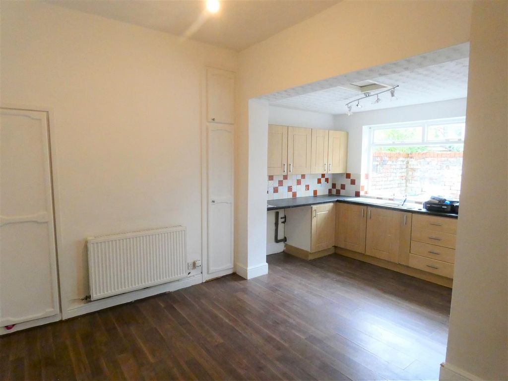 Property photo 3 of 8 Fd1Oqgx0Qfxy4R3Pebgt8i7G-Ky.Jpg