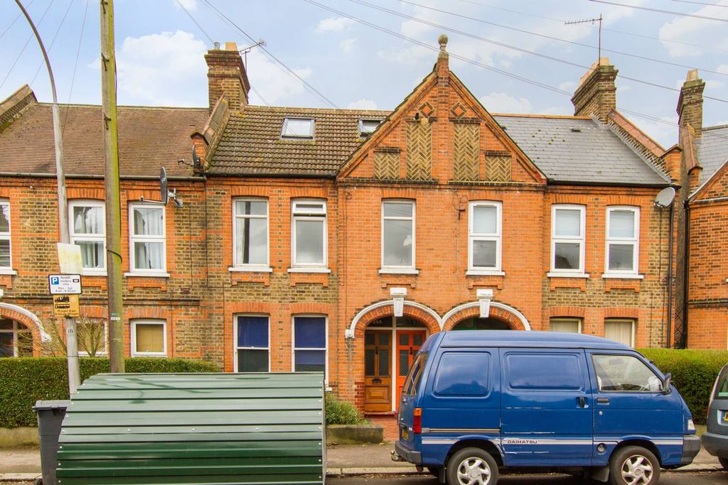 Property photo 2 of 12