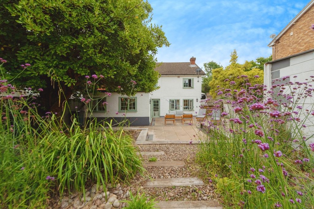 Property photo 1 of 17 Photo