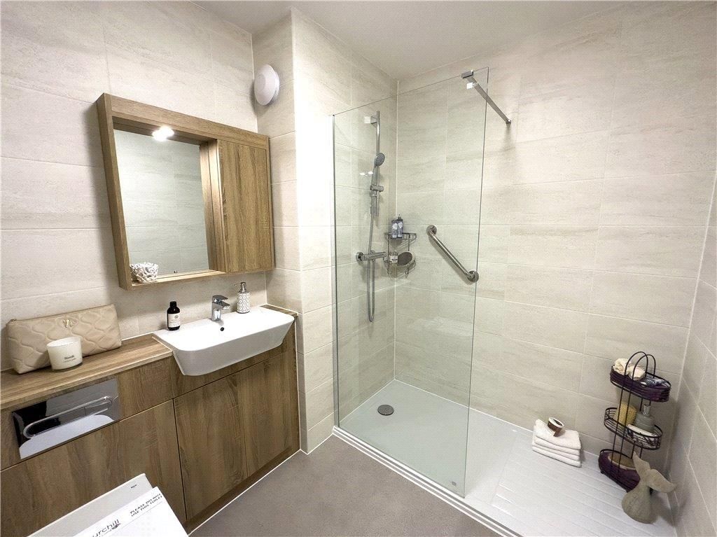 Additional image 4 of 1 bed flat for saleJubilee Lodge, Crookham Road, Fleet GU51