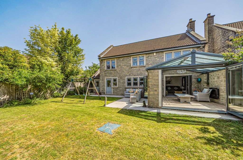 Property photo 2 of 23 1480812-13-6A3929...