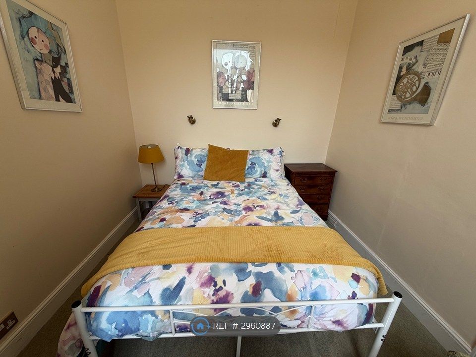 Property photo 3 of 3
