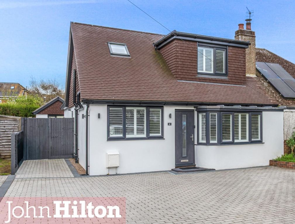 Property photo 1 of 17 Eley Drive 1A.Jpg