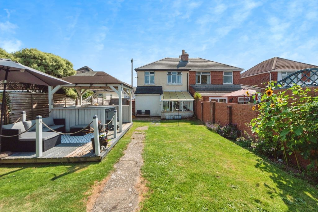 Property photo 1 of 17 Photography