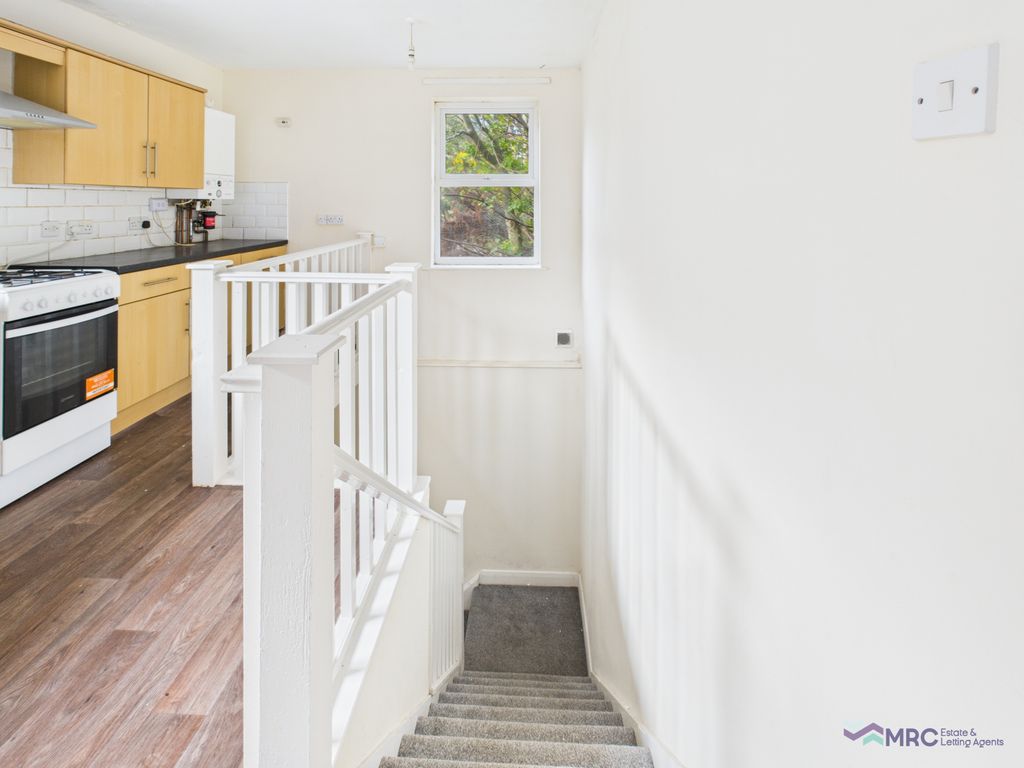 Additional image 6 of 2 bed flat to rentHainton Avenue DN32