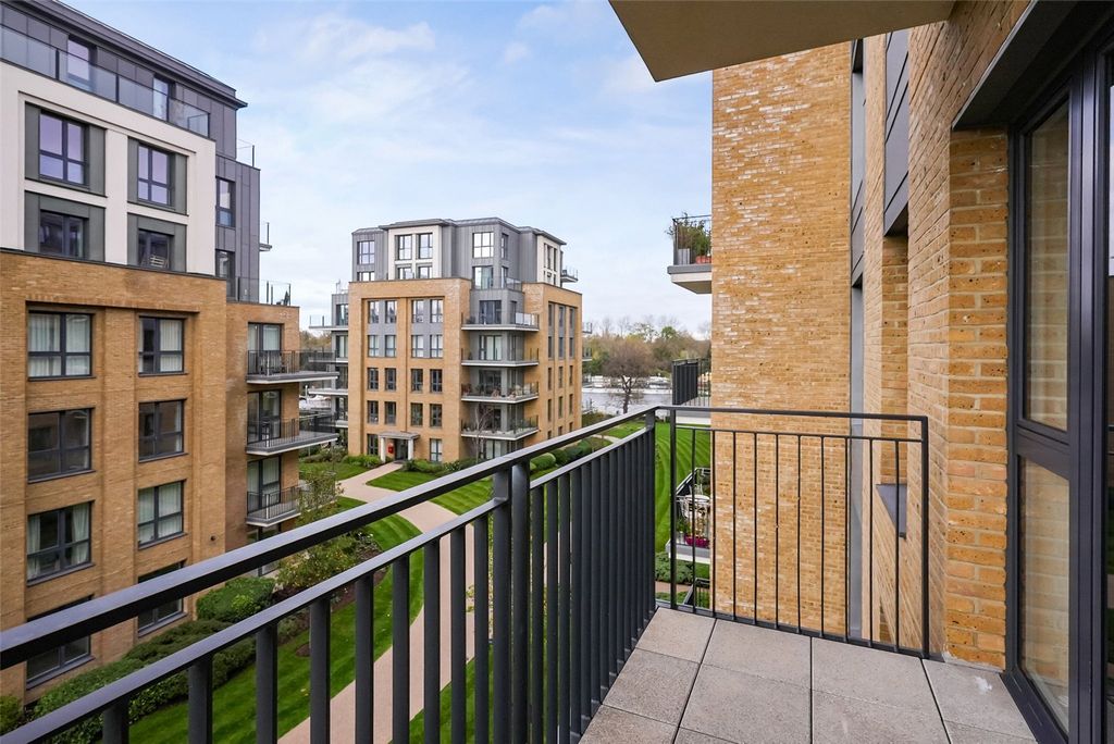 Property photo 3 of 8 Picture No. 07