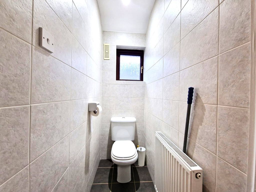 Property photo 2 of 13 Gallery