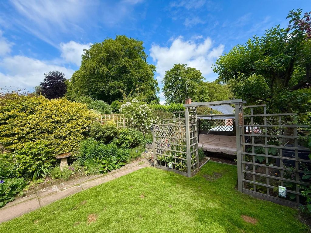 Additional image 17 of 7 bed semi-detached house for saleVictoria Road, Macclesfield SK10